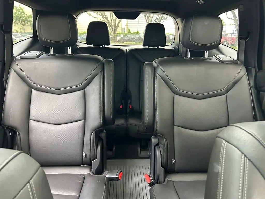 2021 Cadillac XT6 - $24,944