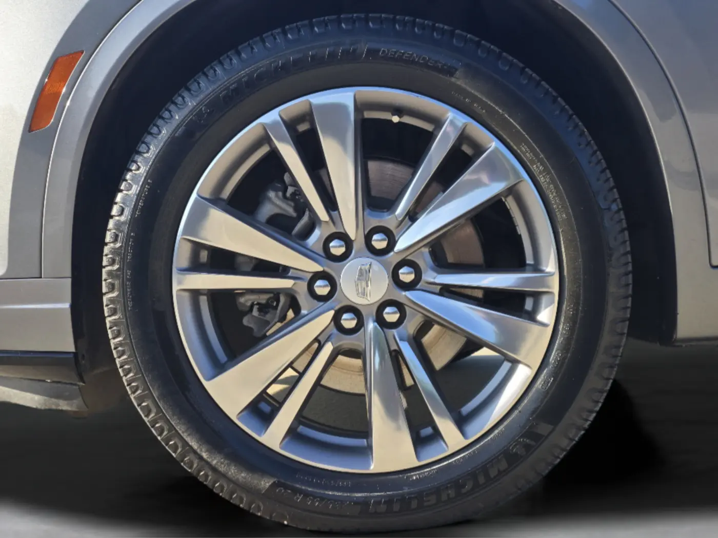 2022 Cadillac XT6 - $28,237