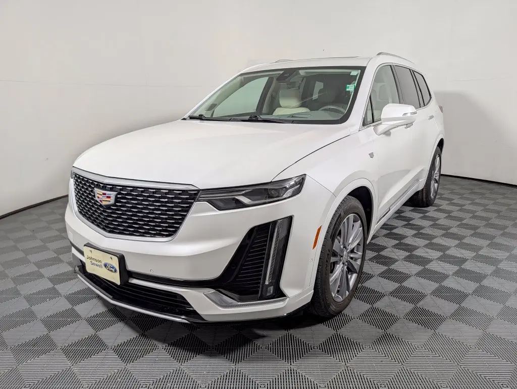 2023 Cadillac XT6 - $27,375