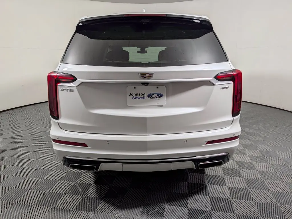 2023 Cadillac XT6 - $27,375