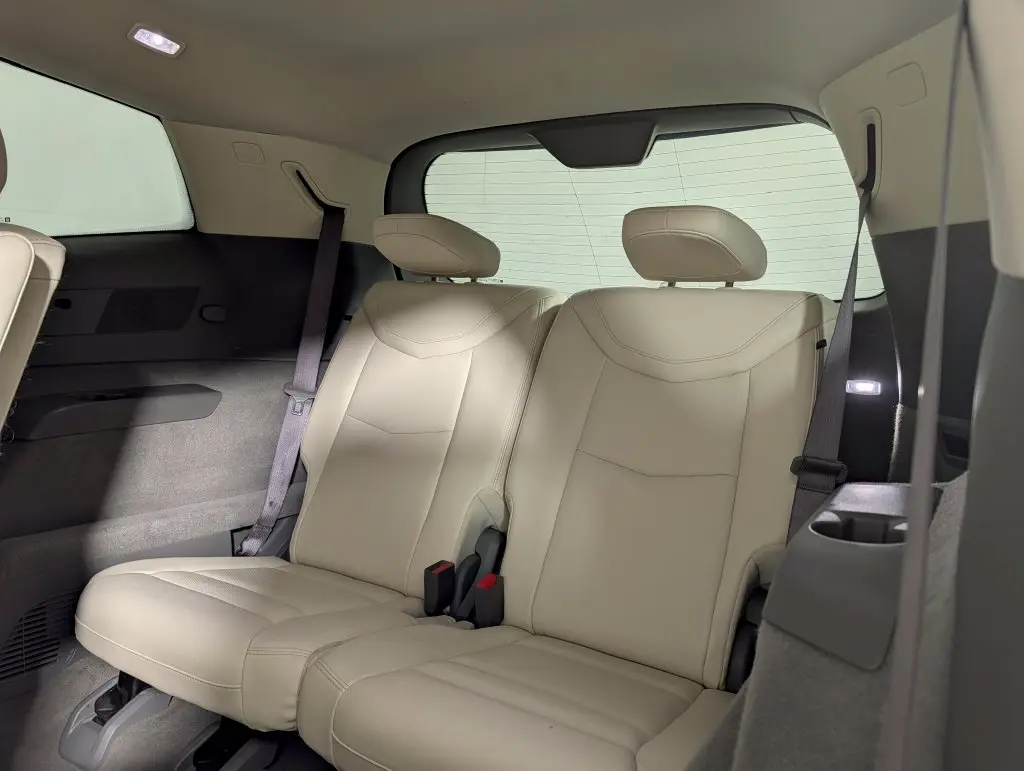 2023 Cadillac XT6 - $27,375