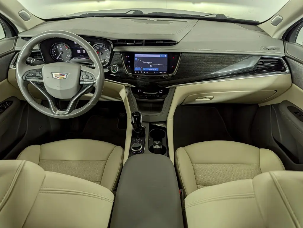 2023 Cadillac XT6 - $27,375
