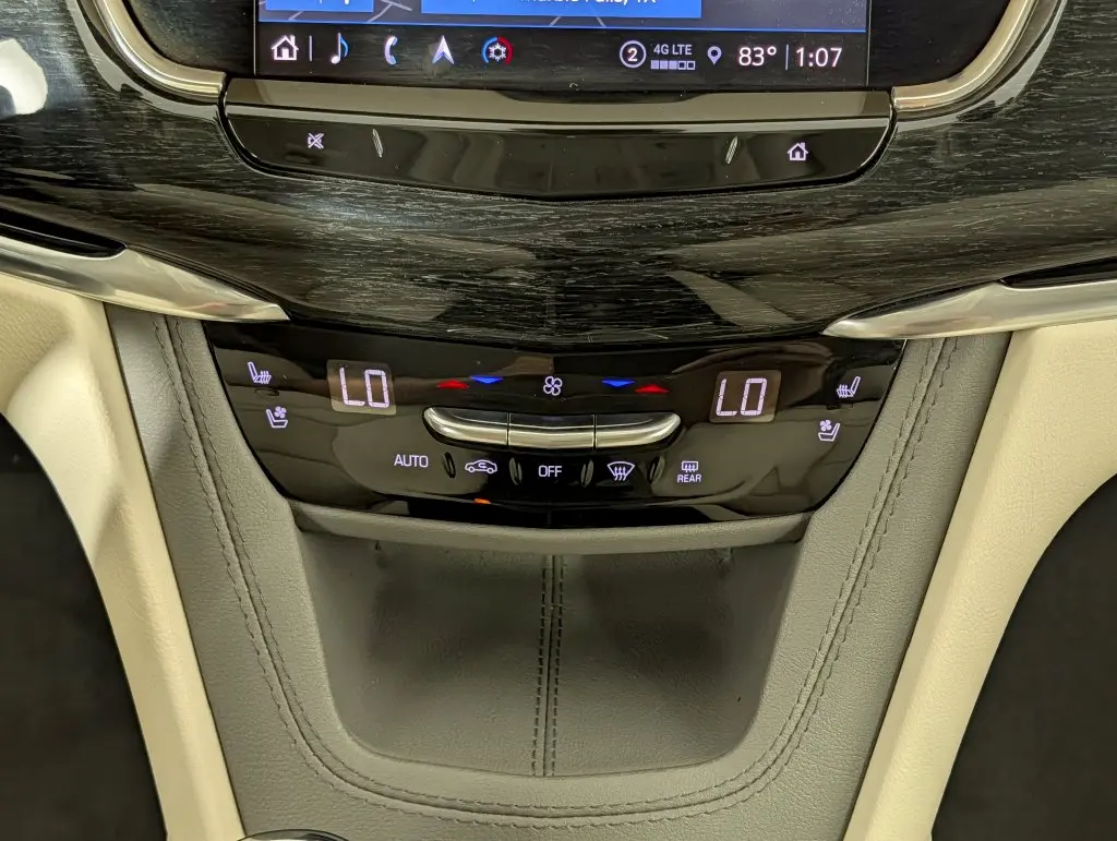 2023 Cadillac XT6 - $27,375