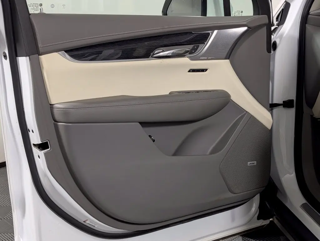 2023 Cadillac XT6 - $27,375