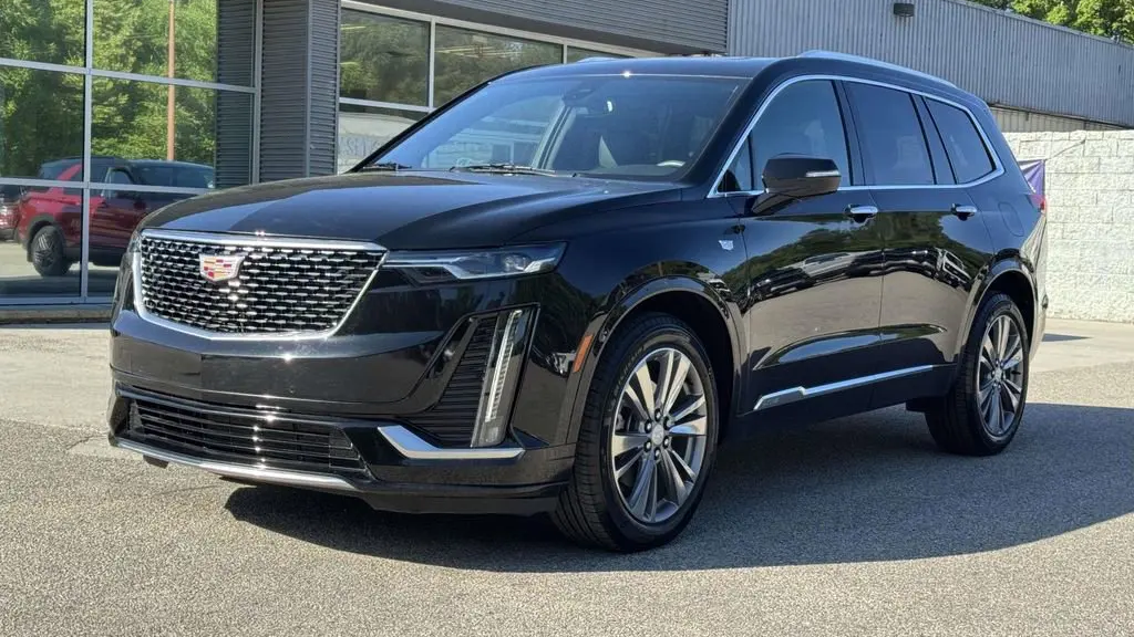 2024 Cadillac XT6 Premium Luxury