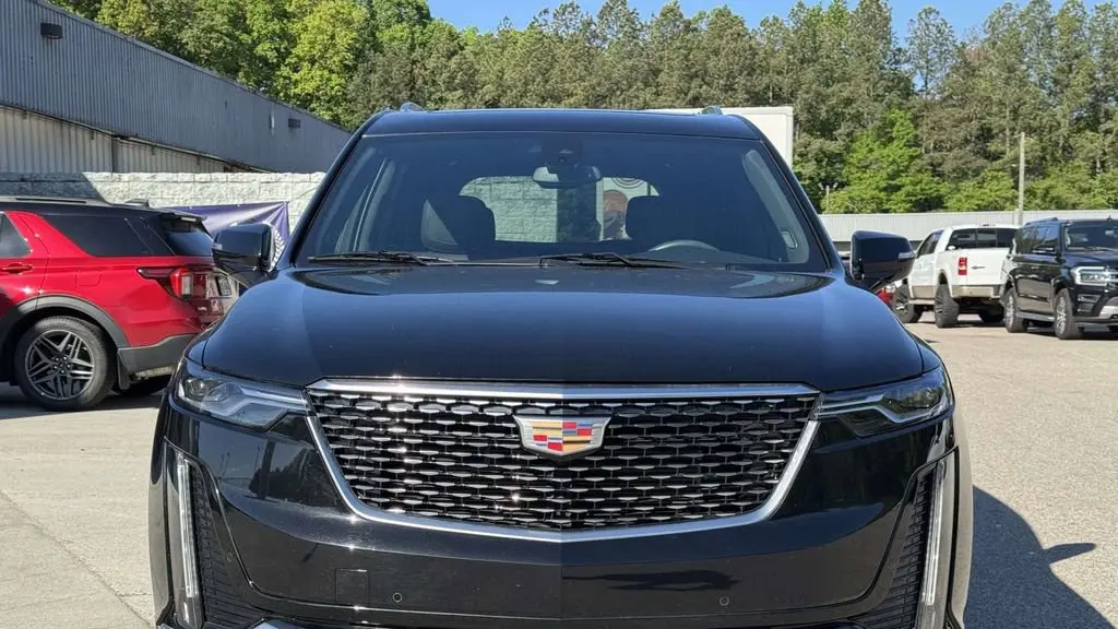 2024 Cadillac XT6 Premium Luxury