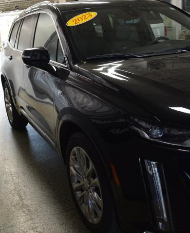 2023 Cadillac XT6 - $37,995