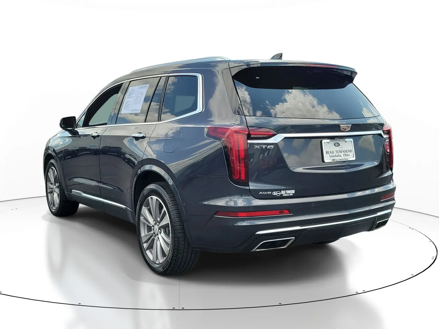 2022 Cadillac XT6 - $31,988