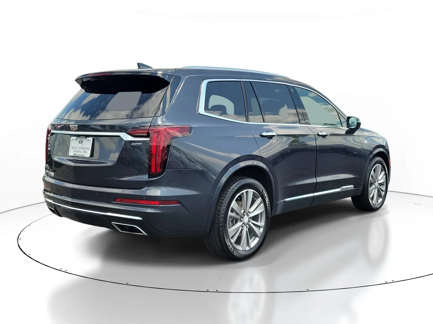 2022 Cadillac XT6 - $31,988