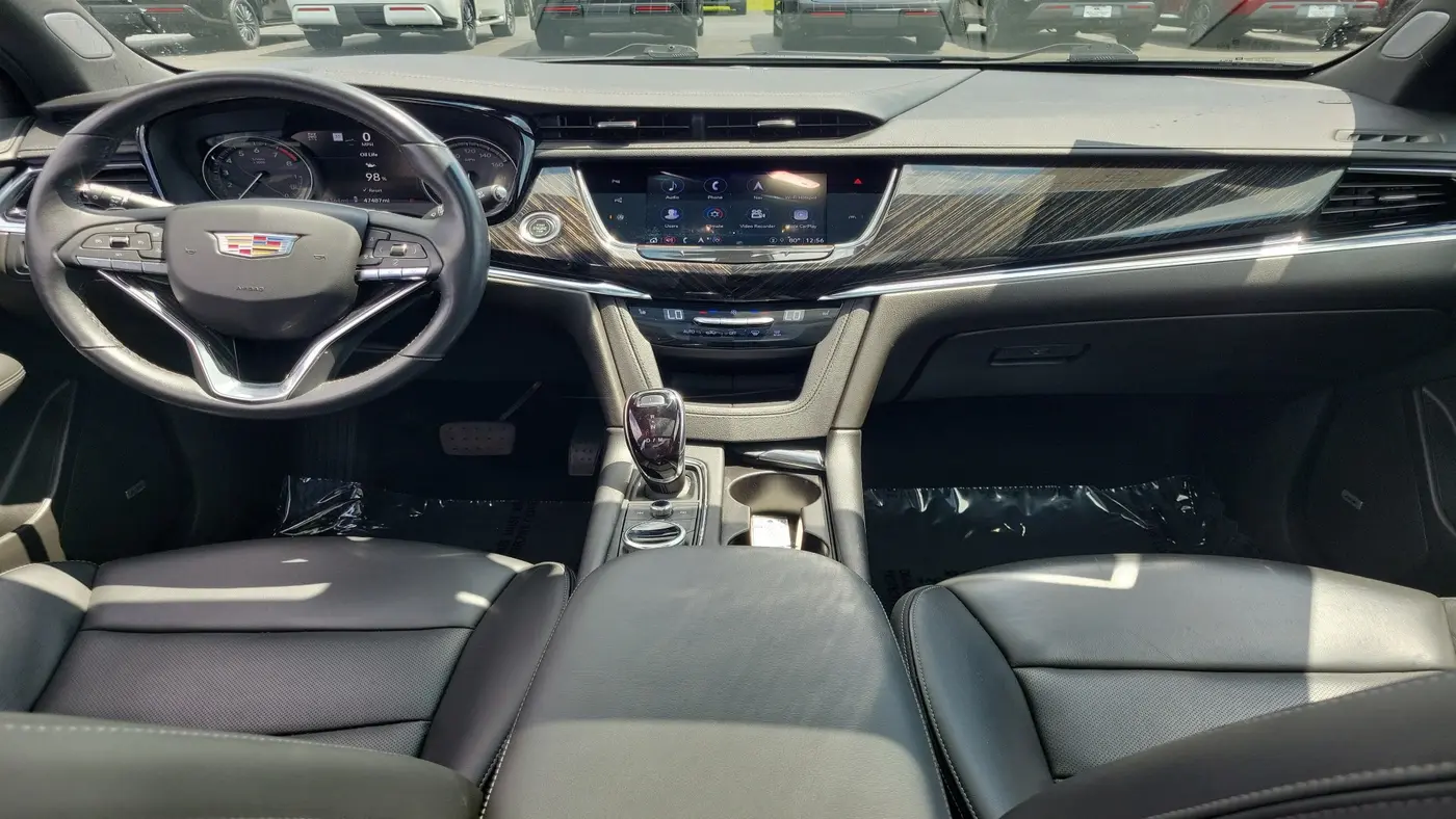 2022 Cadillac XT6 - $31,988