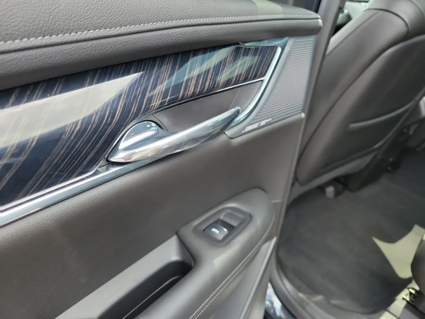 2022 Cadillac XT6 - $31,988