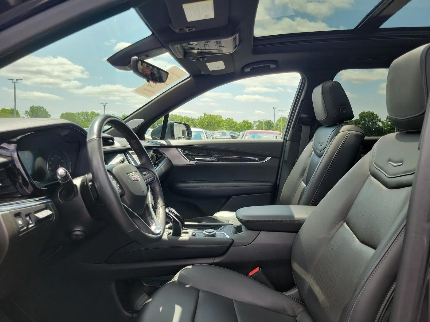 2022 Cadillac XT6 - $31,988