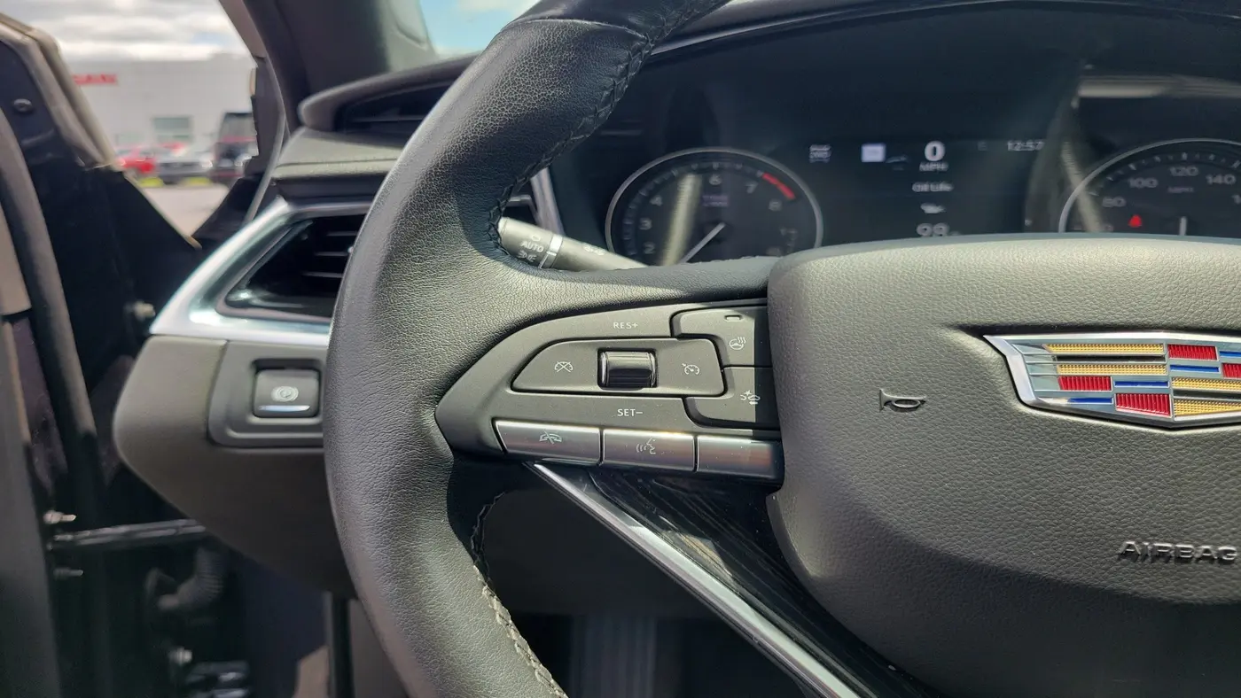 2022 Cadillac XT6 - $31,988