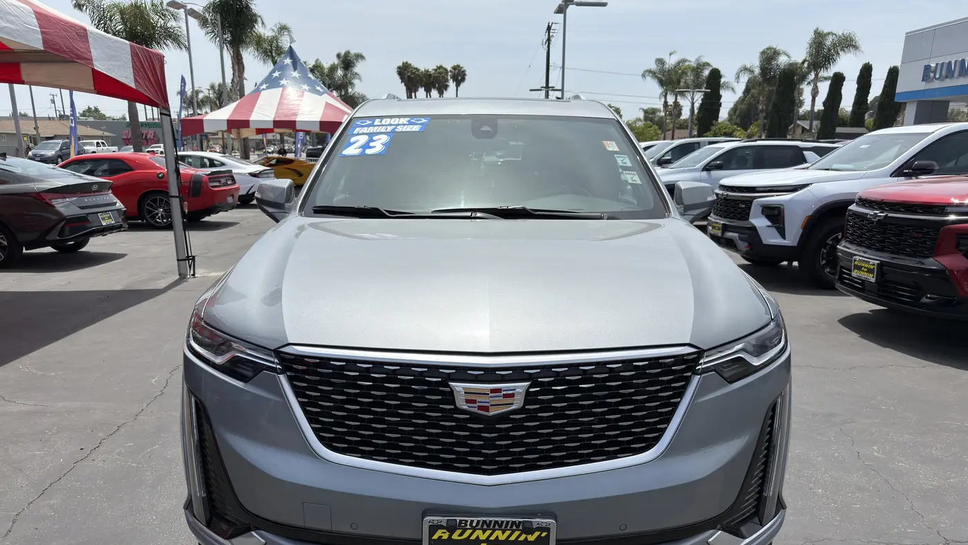 2024 Cadillac XT6 Premium Luxury