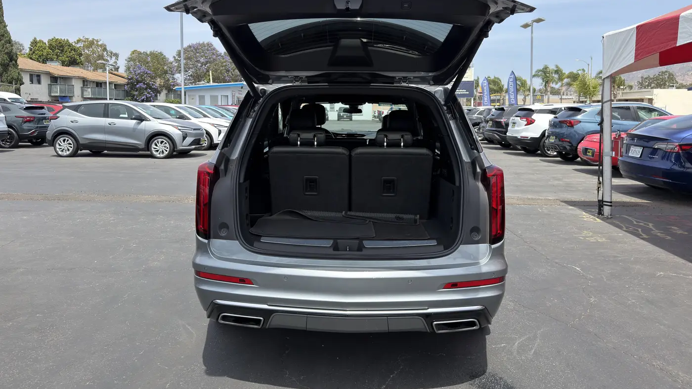 2024 Cadillac XT6 Premium Luxury