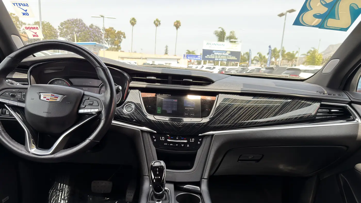 2024 Cadillac XT6 Premium Luxury