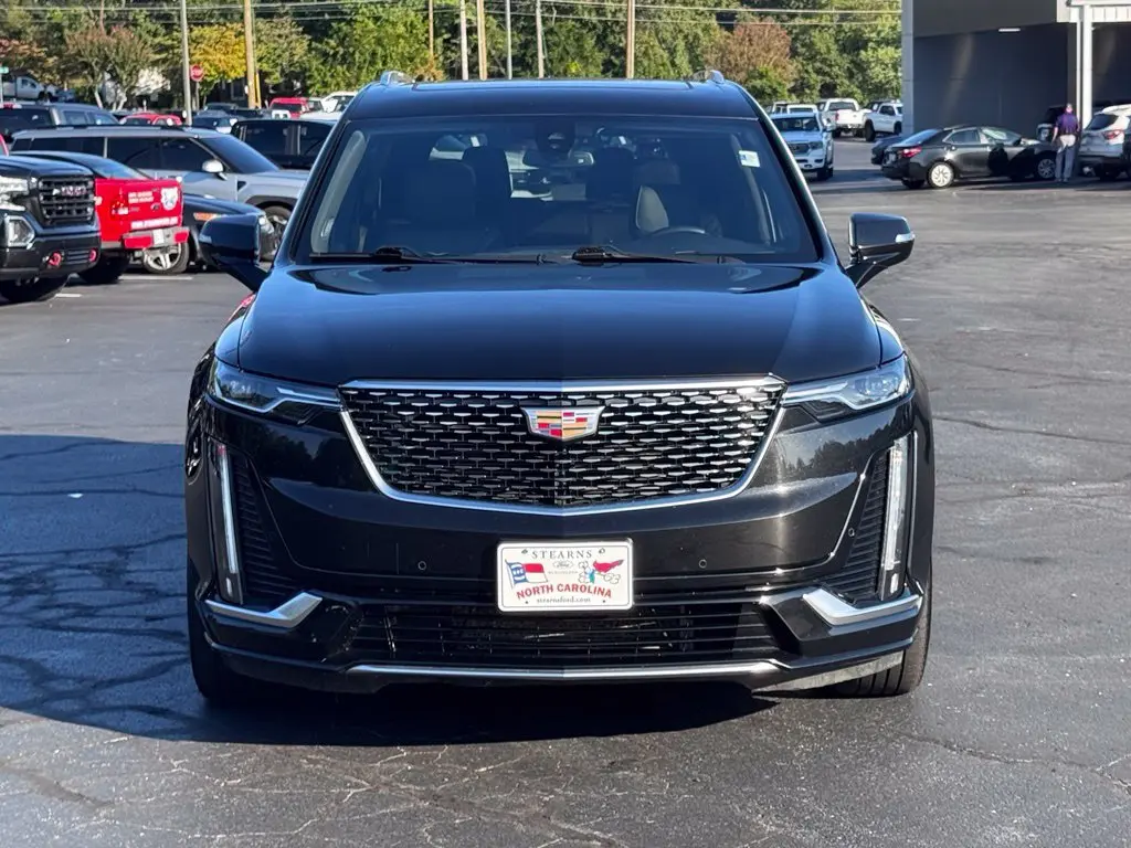 2024 Cadillac XT6 - $40,000