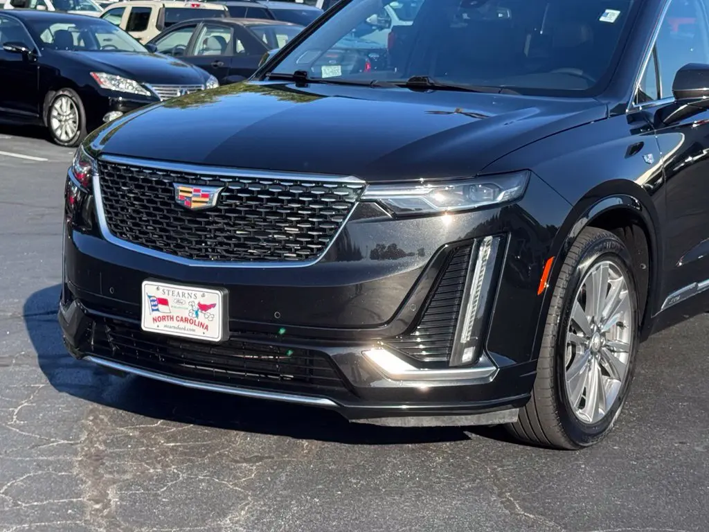 2024 Cadillac XT6 - $38,000