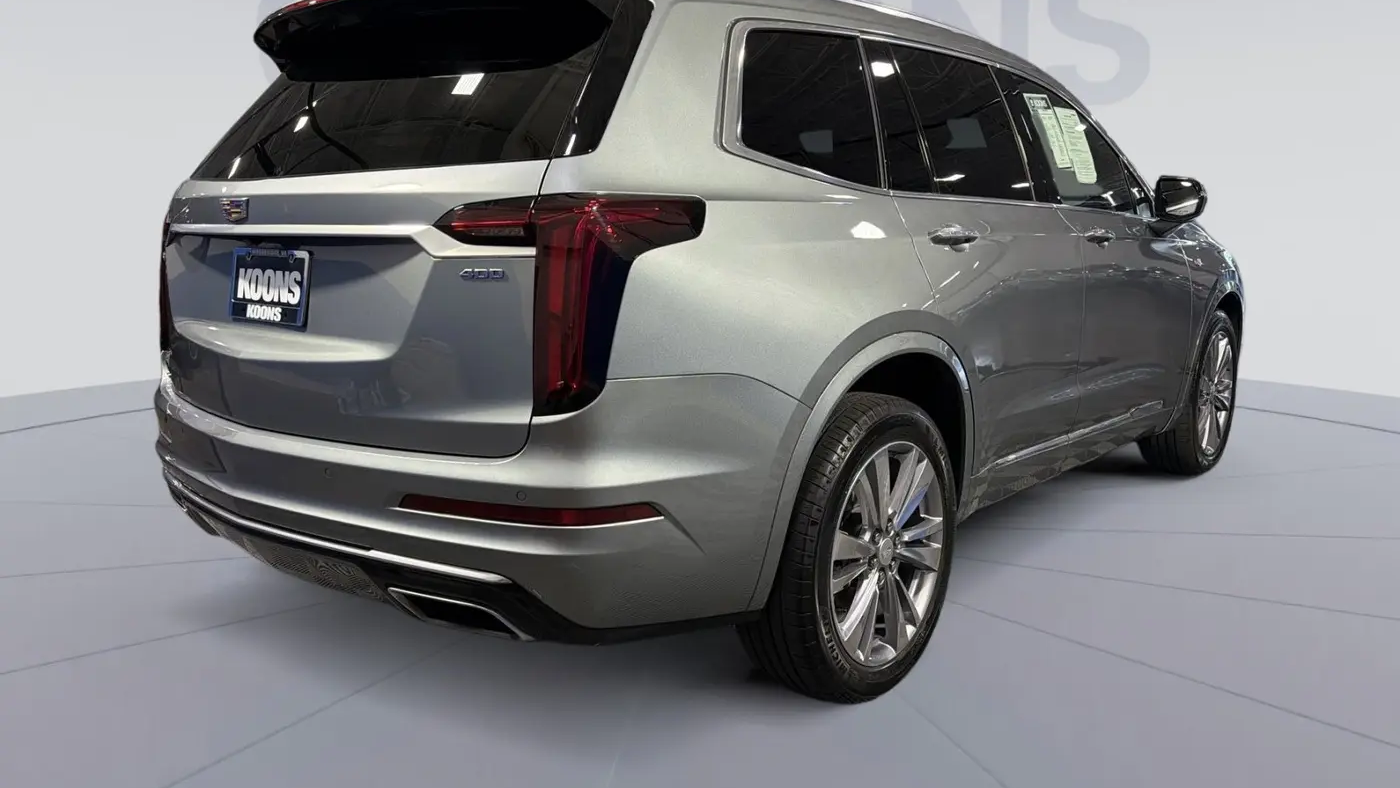 2023 Cadillac XT6 Premium Luxury
