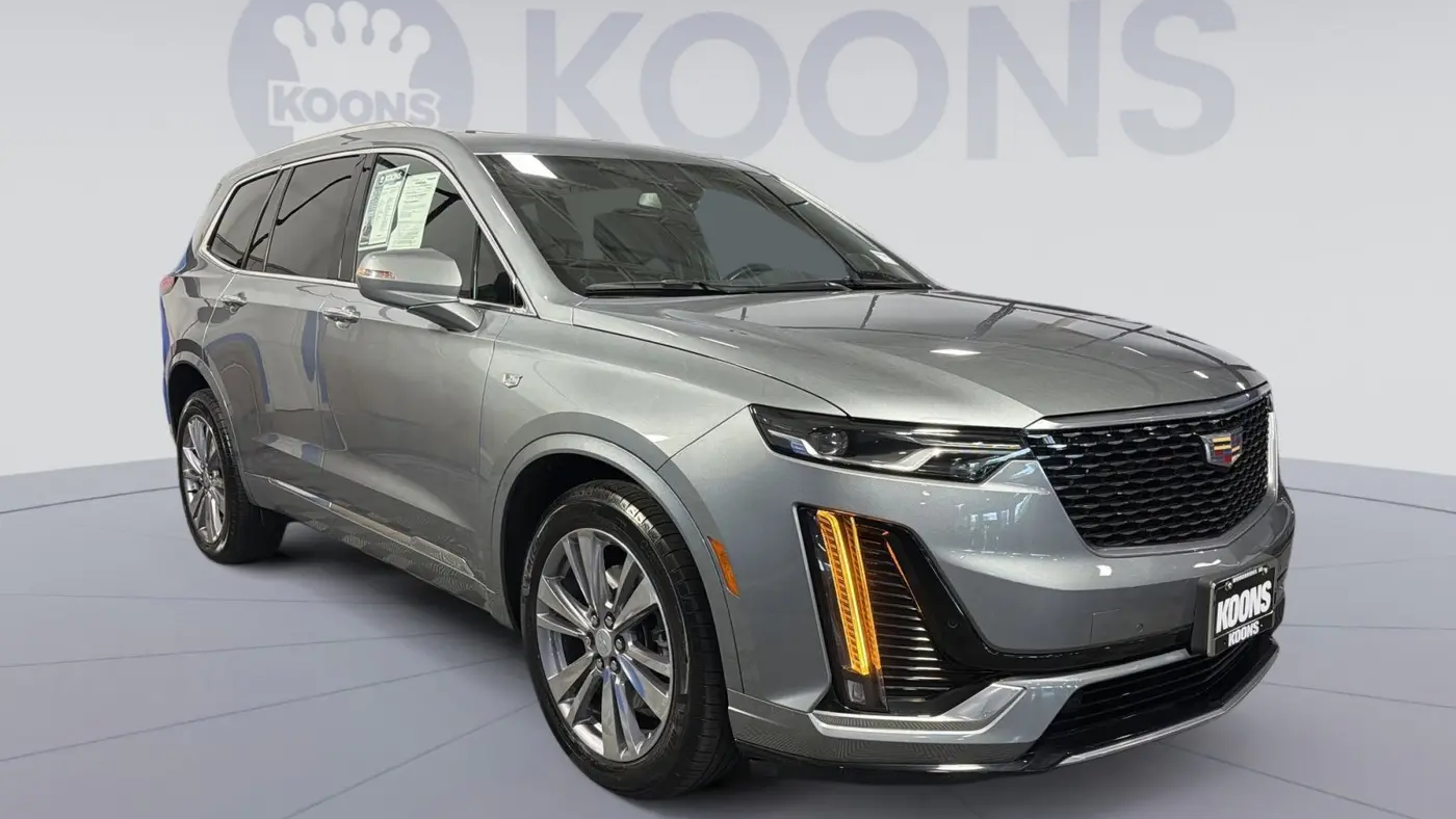 2023 Cadillac XT6 Premium Luxury
