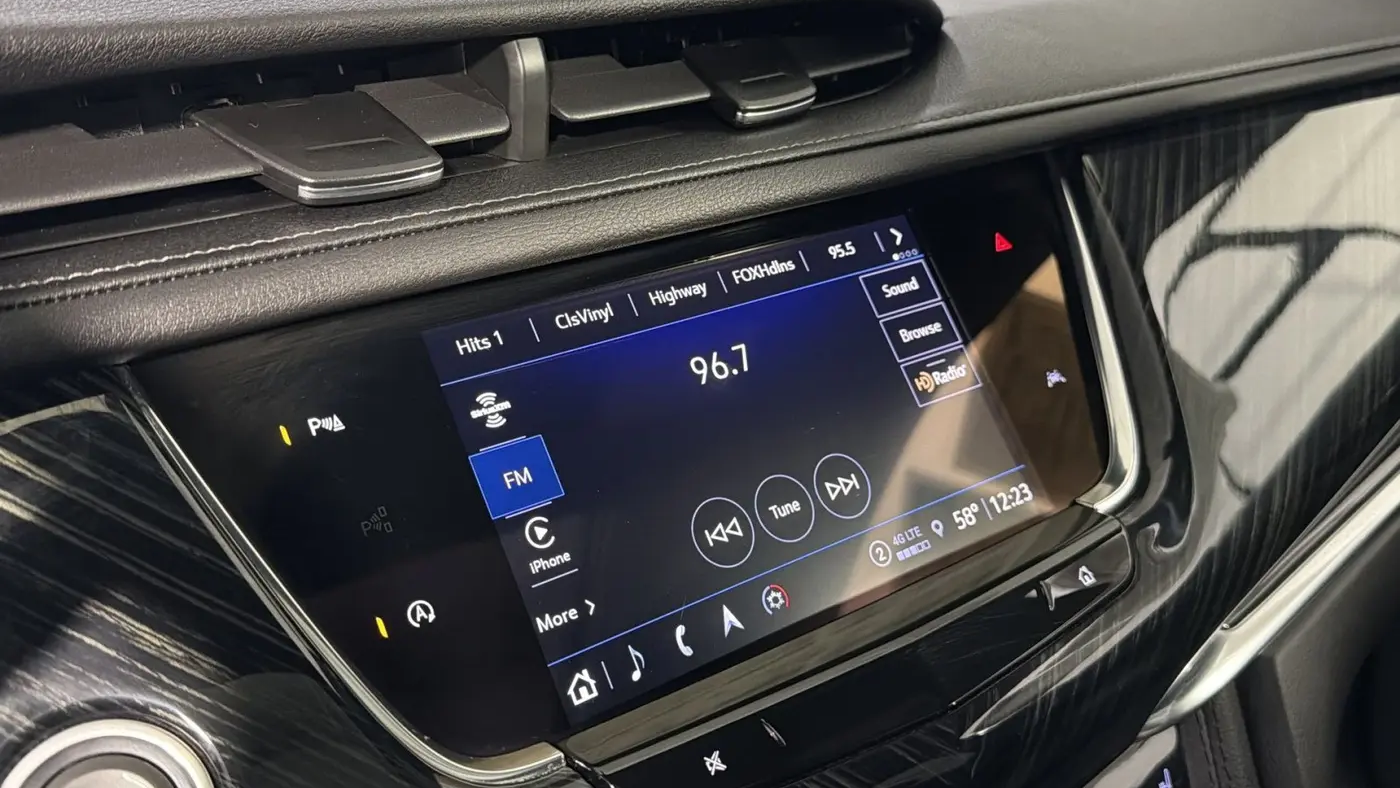 2023 Cadillac XT6 Premium Luxury