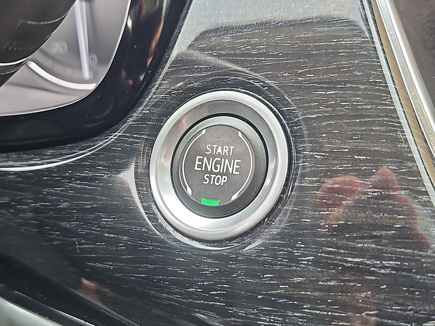 2023 Cadillac XT6 - $34,000