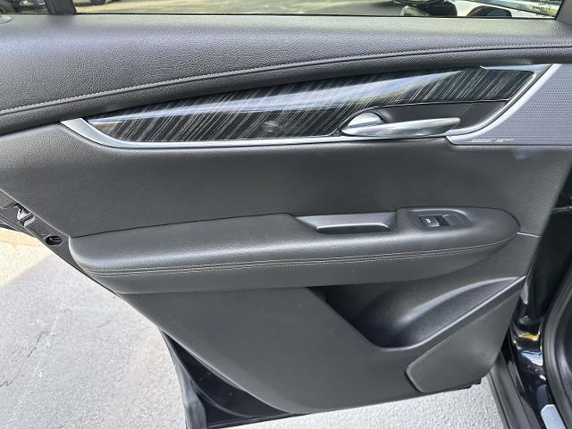 2023 Cadillac XT6 - $35,999