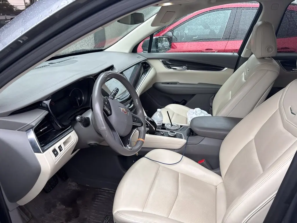 2021 Cadillac XT6 - $24,975