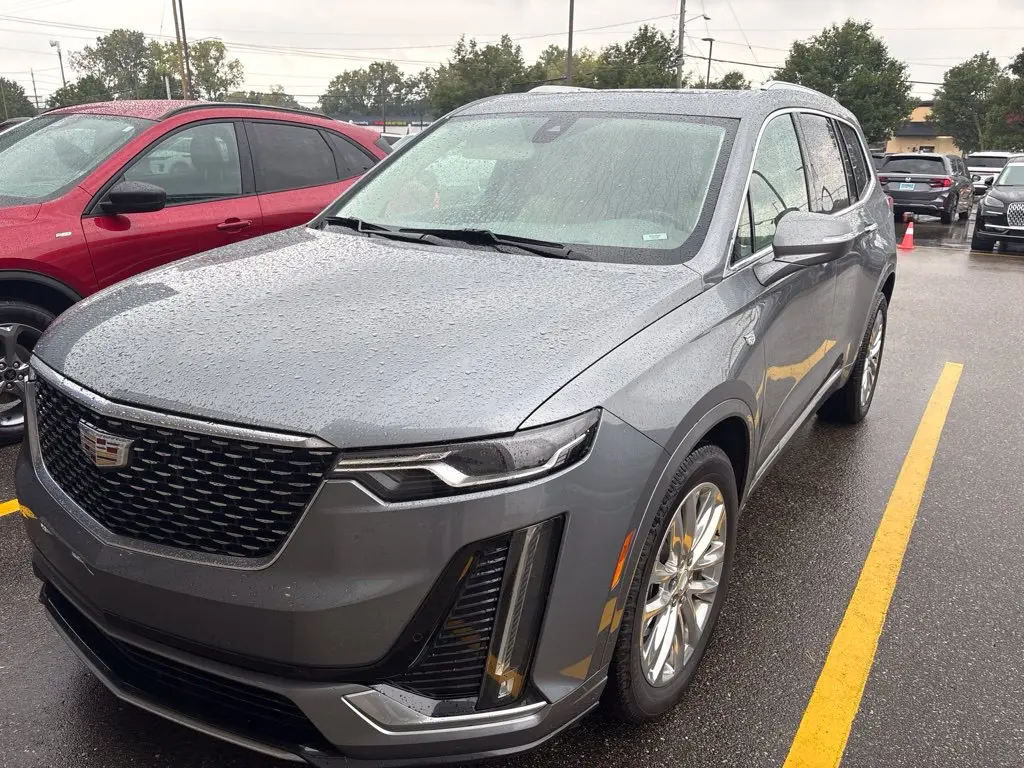 2021 Cadillac XT6 - $24,975