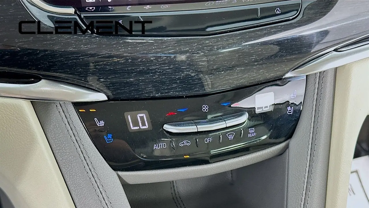 2022 Cadillac XT6 Premium Luxury