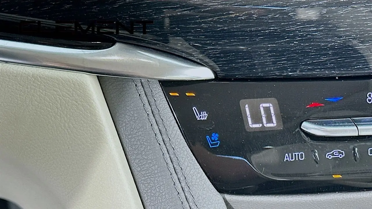 2022 Cadillac XT6 Premium Luxury