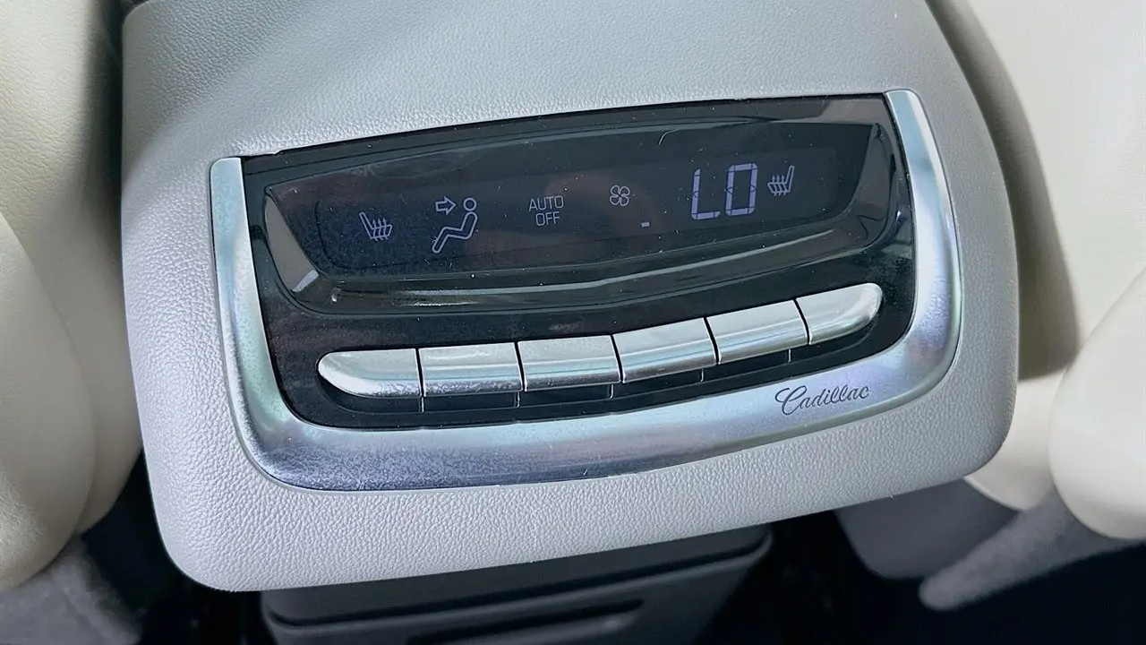 2022 Cadillac XT6 Premium Luxury