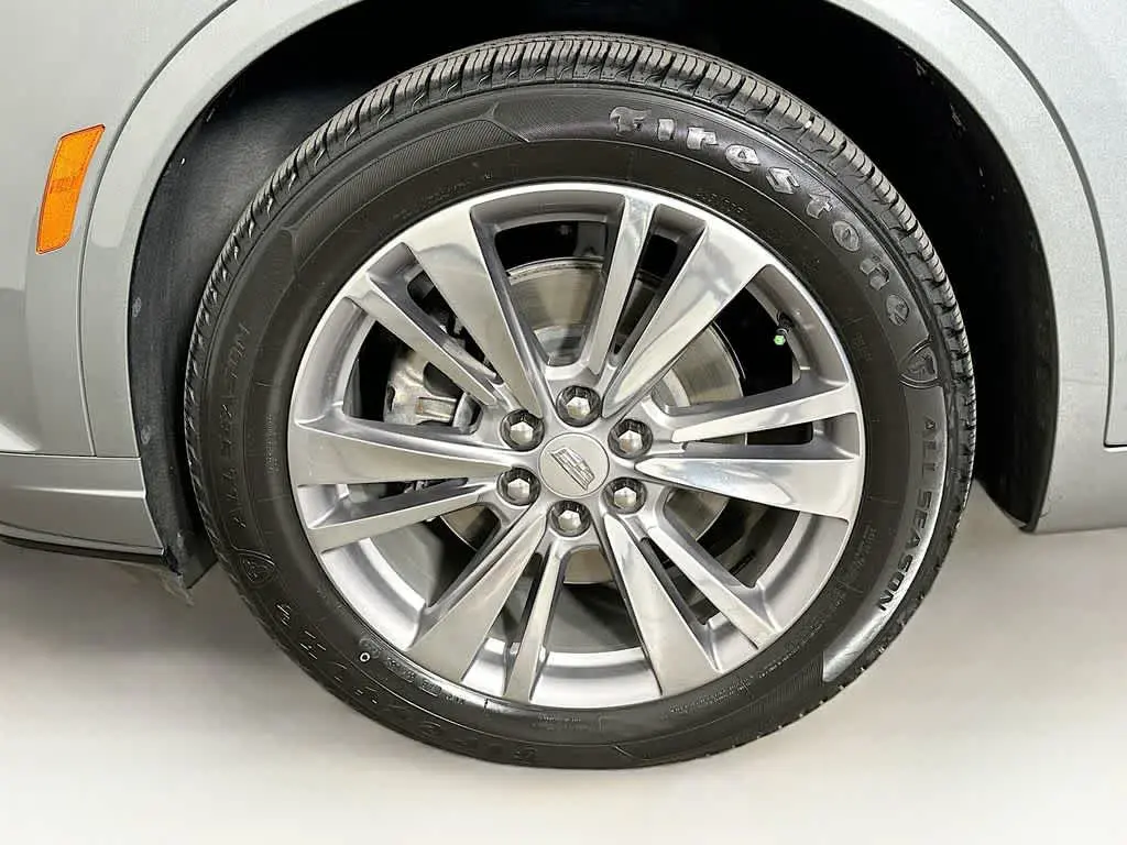 2023 Cadillac XT6 - $29,008