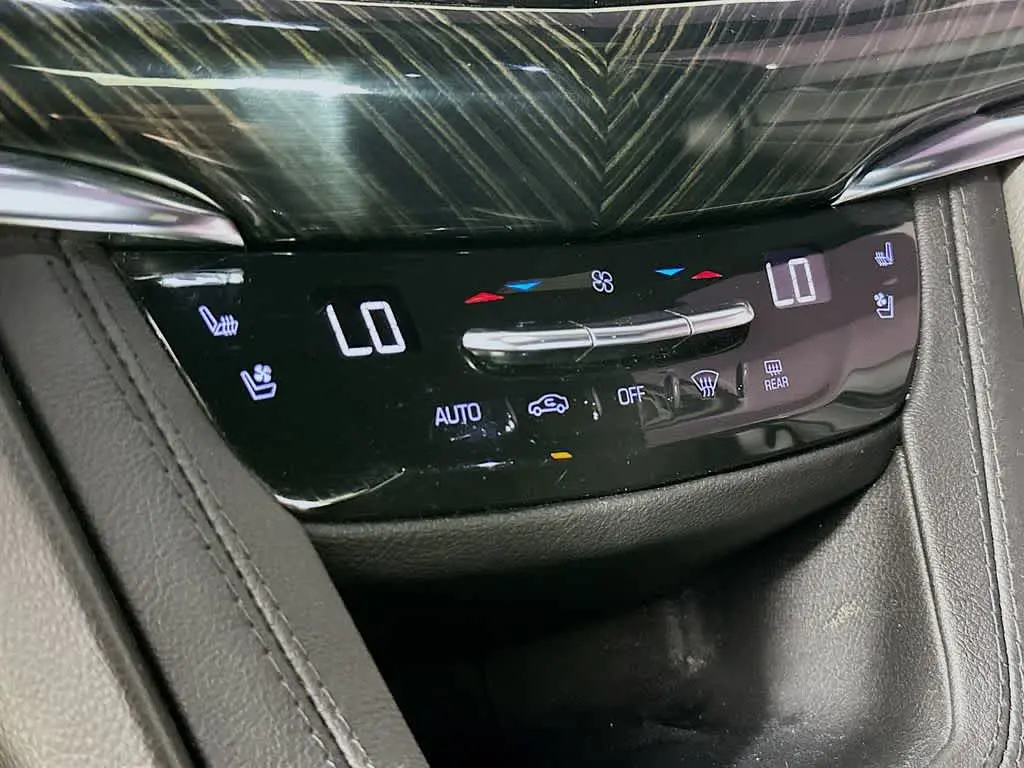 2023 Cadillac XT6 - $29,008