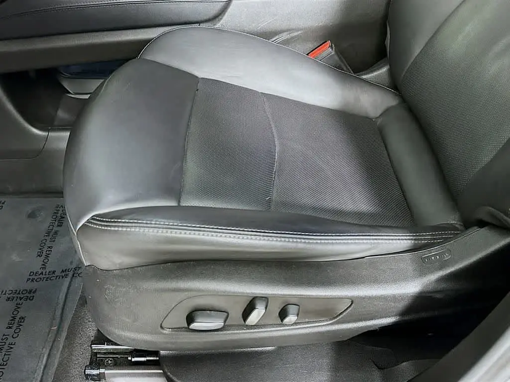2023 Cadillac XT6 - $29,008