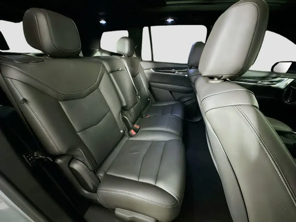 2023 Cadillac XT6 - $29,008