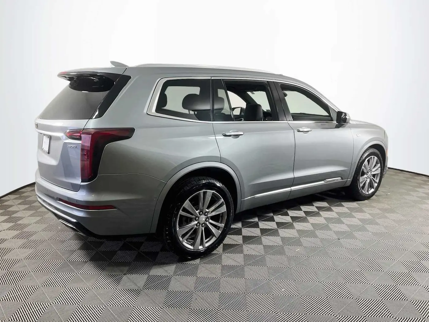 2024 Cadillac XT6 - $44,995