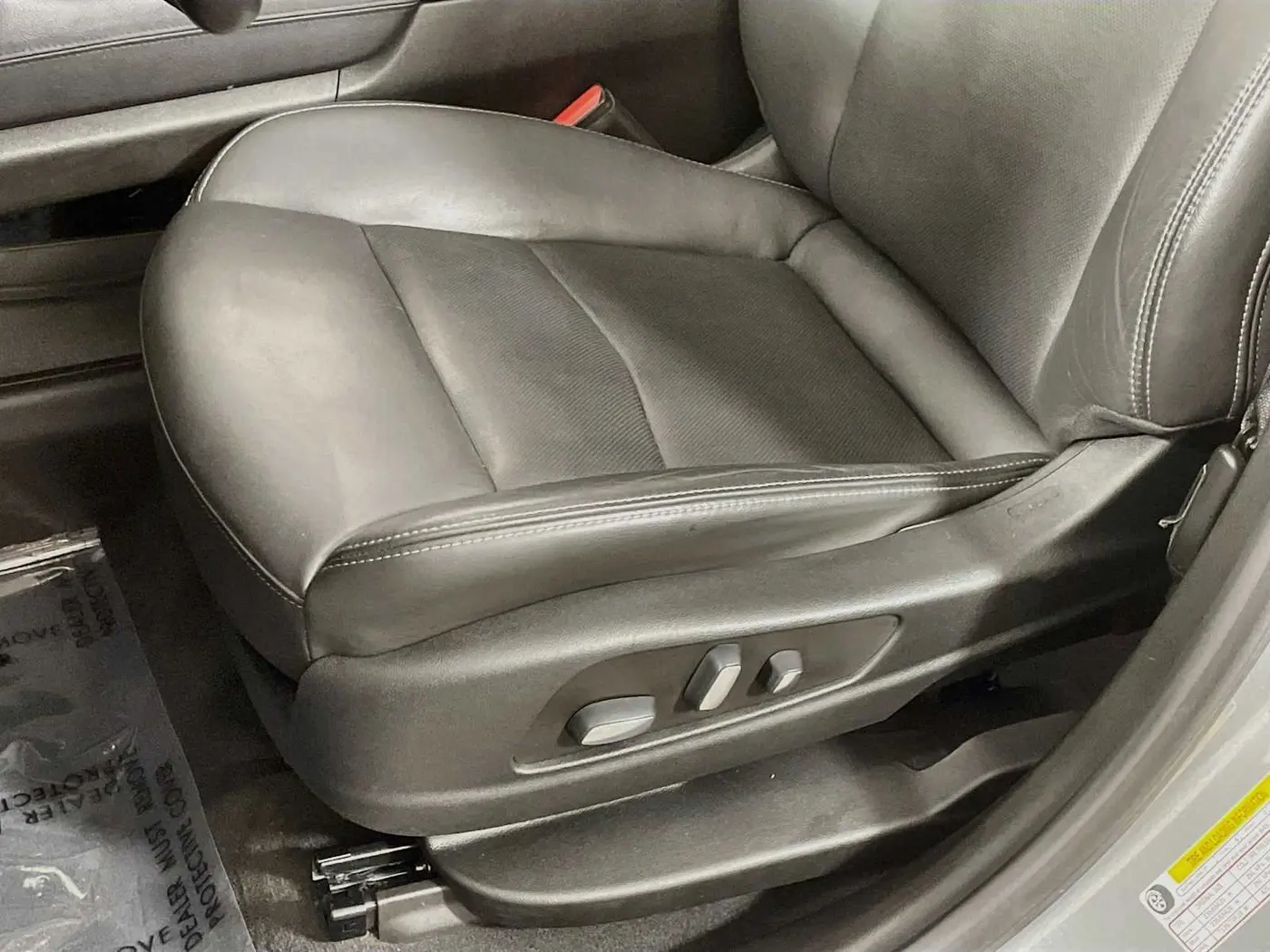 2024 Cadillac XT6 - $44,995