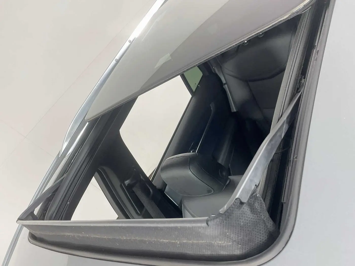 2024 Cadillac XT6 - $44,995
