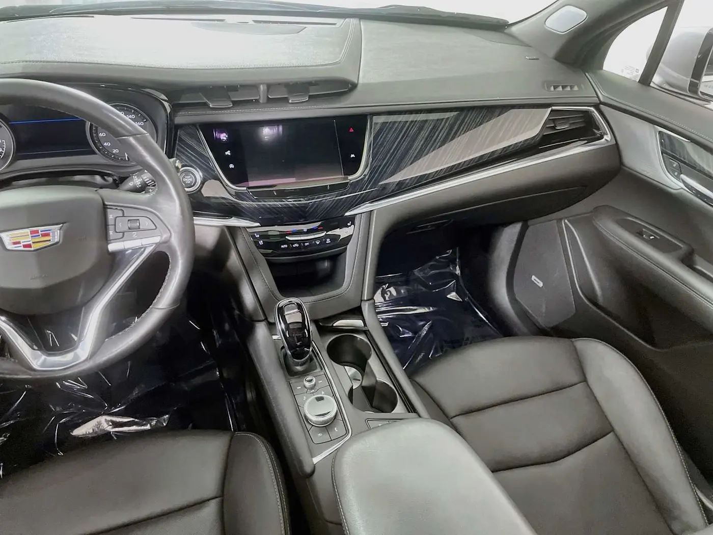 2024 Cadillac XT6 - $44,995