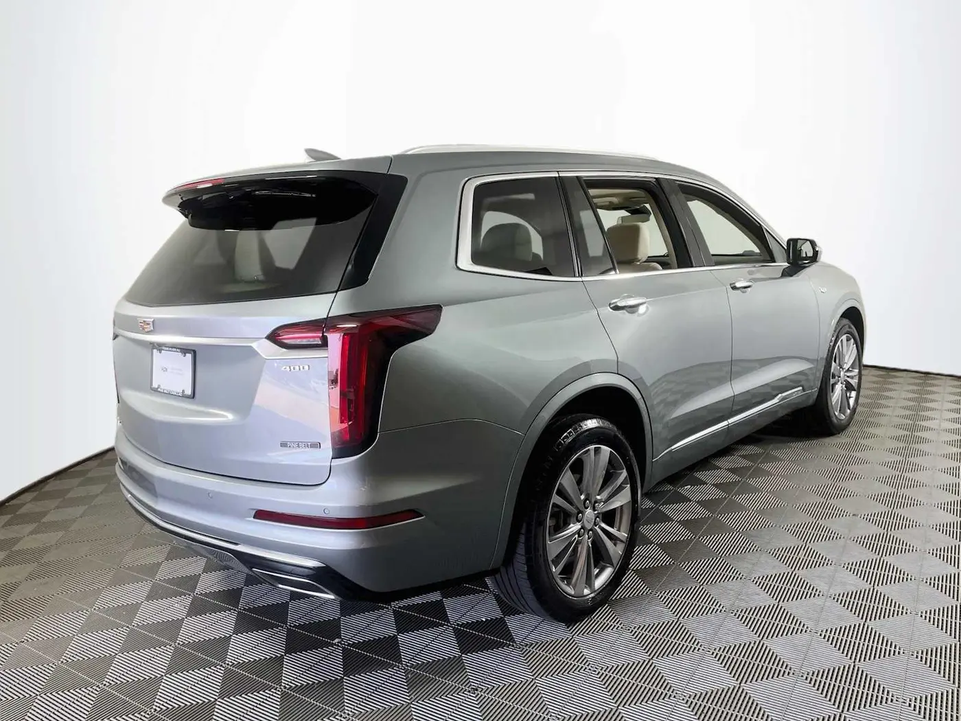2023 Cadillac XT6 - $40,995