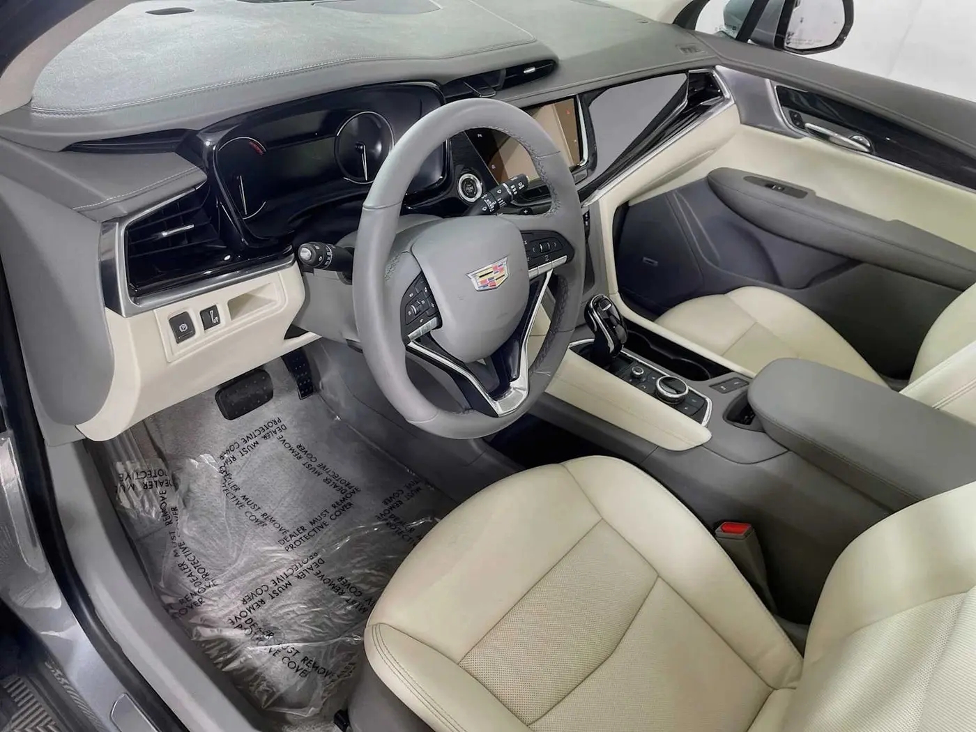 2023 Cadillac XT6 - $40,995