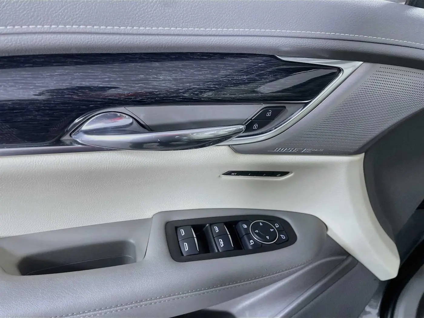 2023 Cadillac XT6 - $40,995