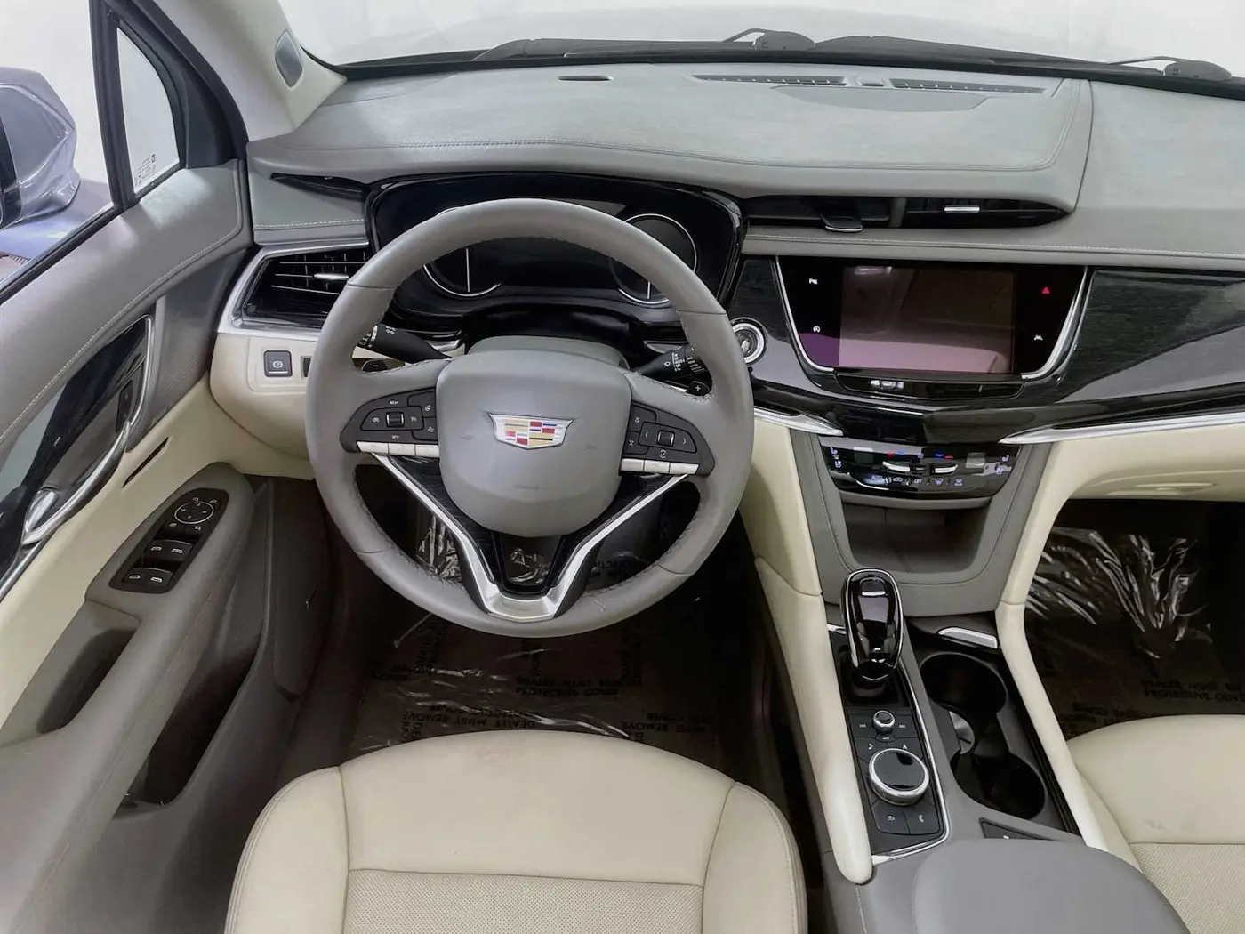 2023 Cadillac XT6 - $40,995