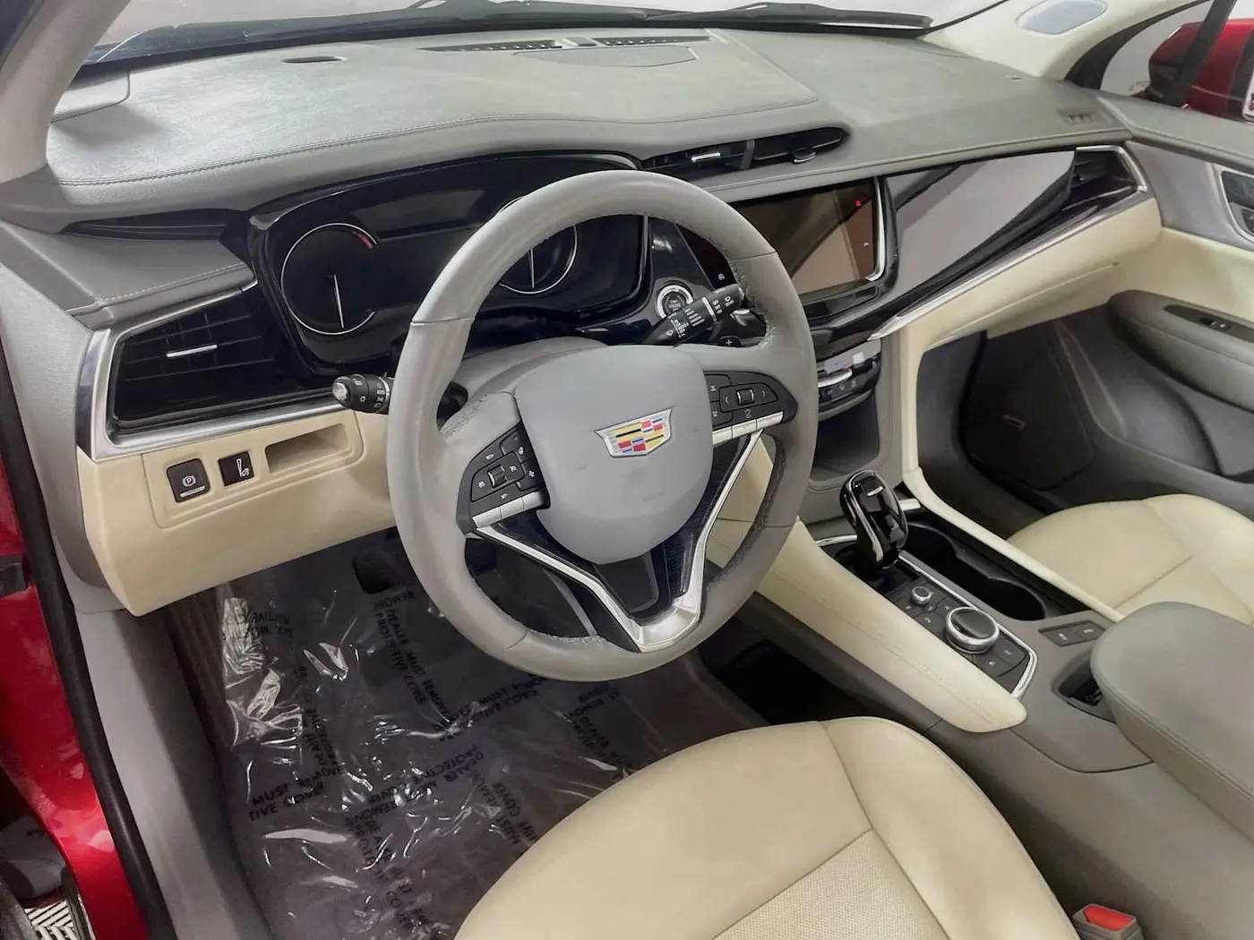 2024 Cadillac XT6 - $42,995