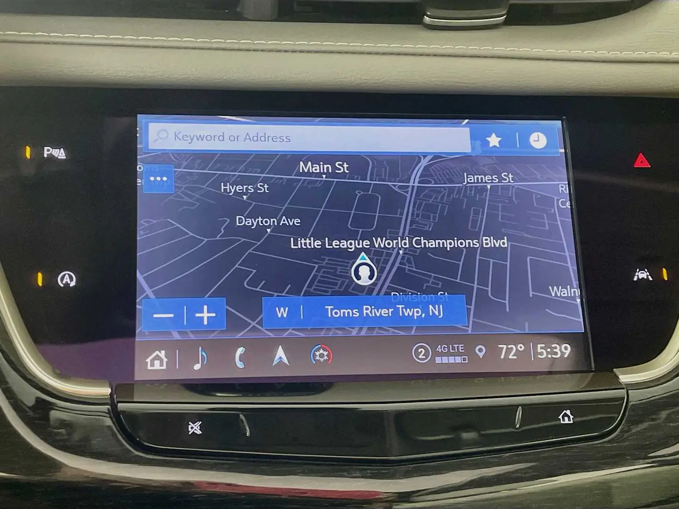 2024 Cadillac XT6 - $42,995