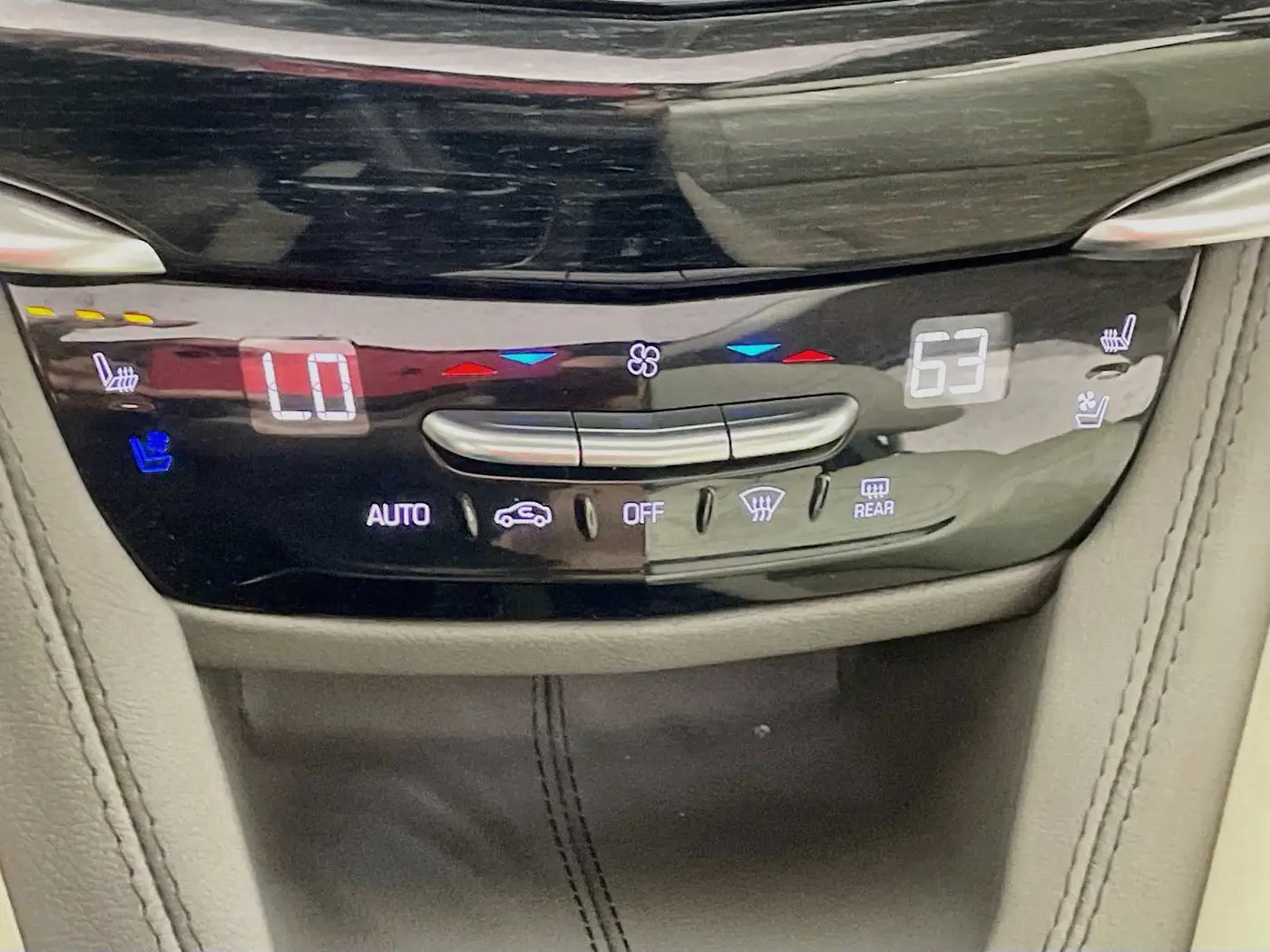 2024 Cadillac XT6 - $42,995