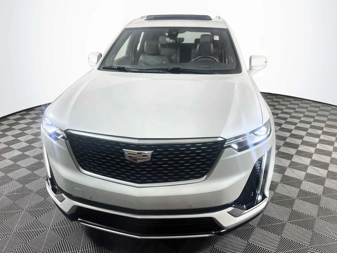 2025 Cadillac XT6 - $48,995