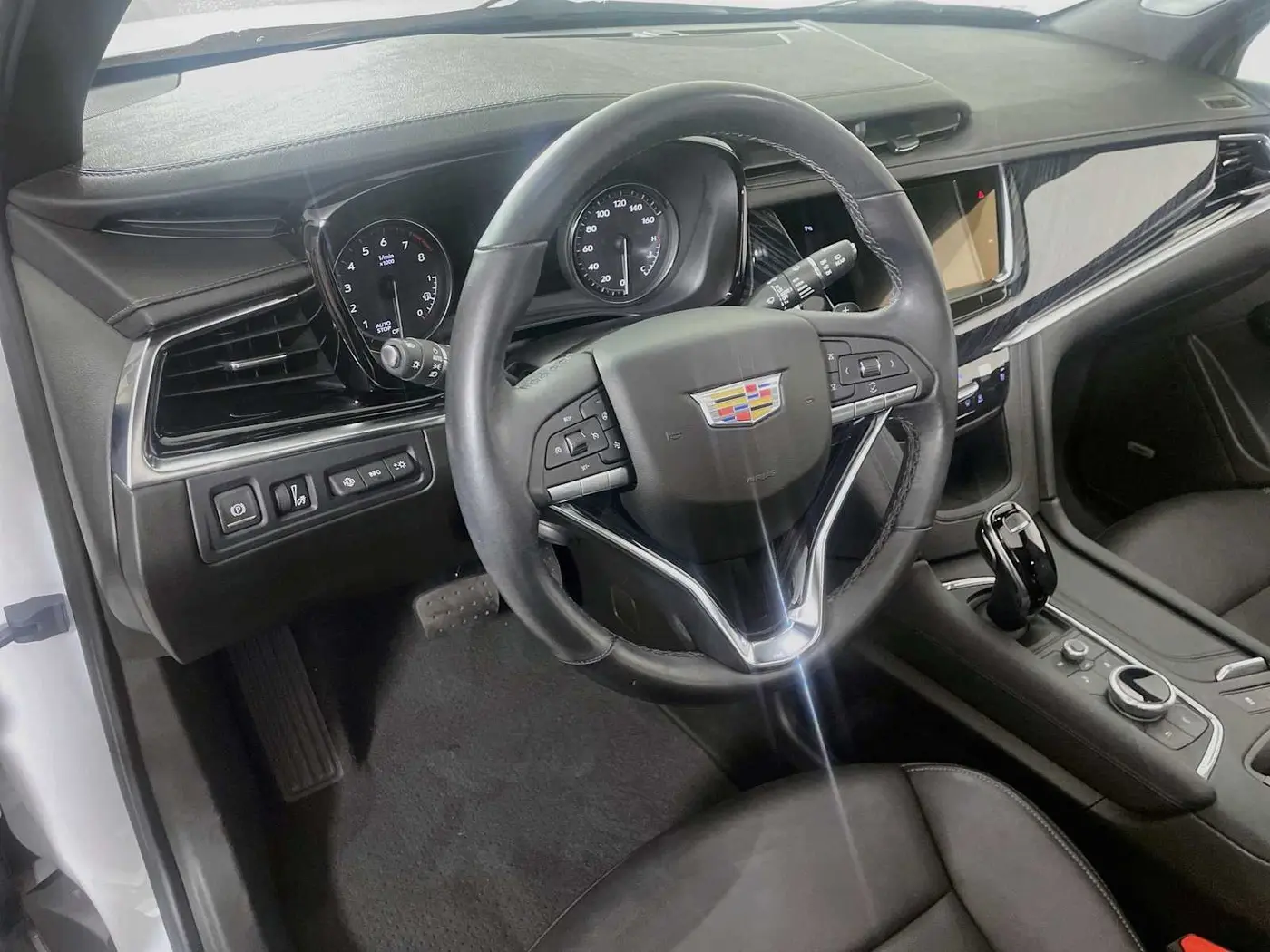 2025 Cadillac XT6 - $48,995