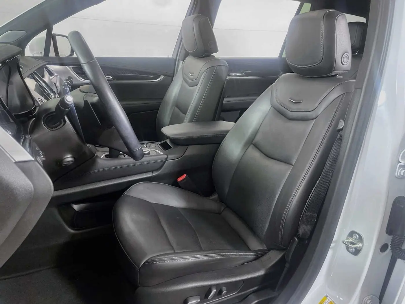 2025 Cadillac XT6 - $48,995